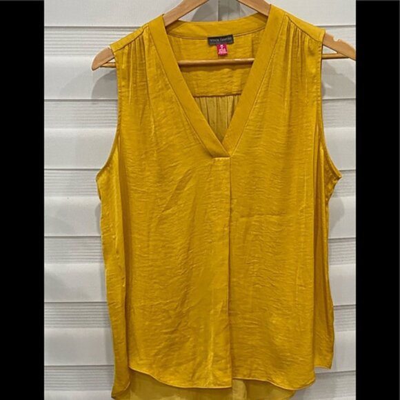Vince Camuto Top in Red Size M - Picture 1 of 5